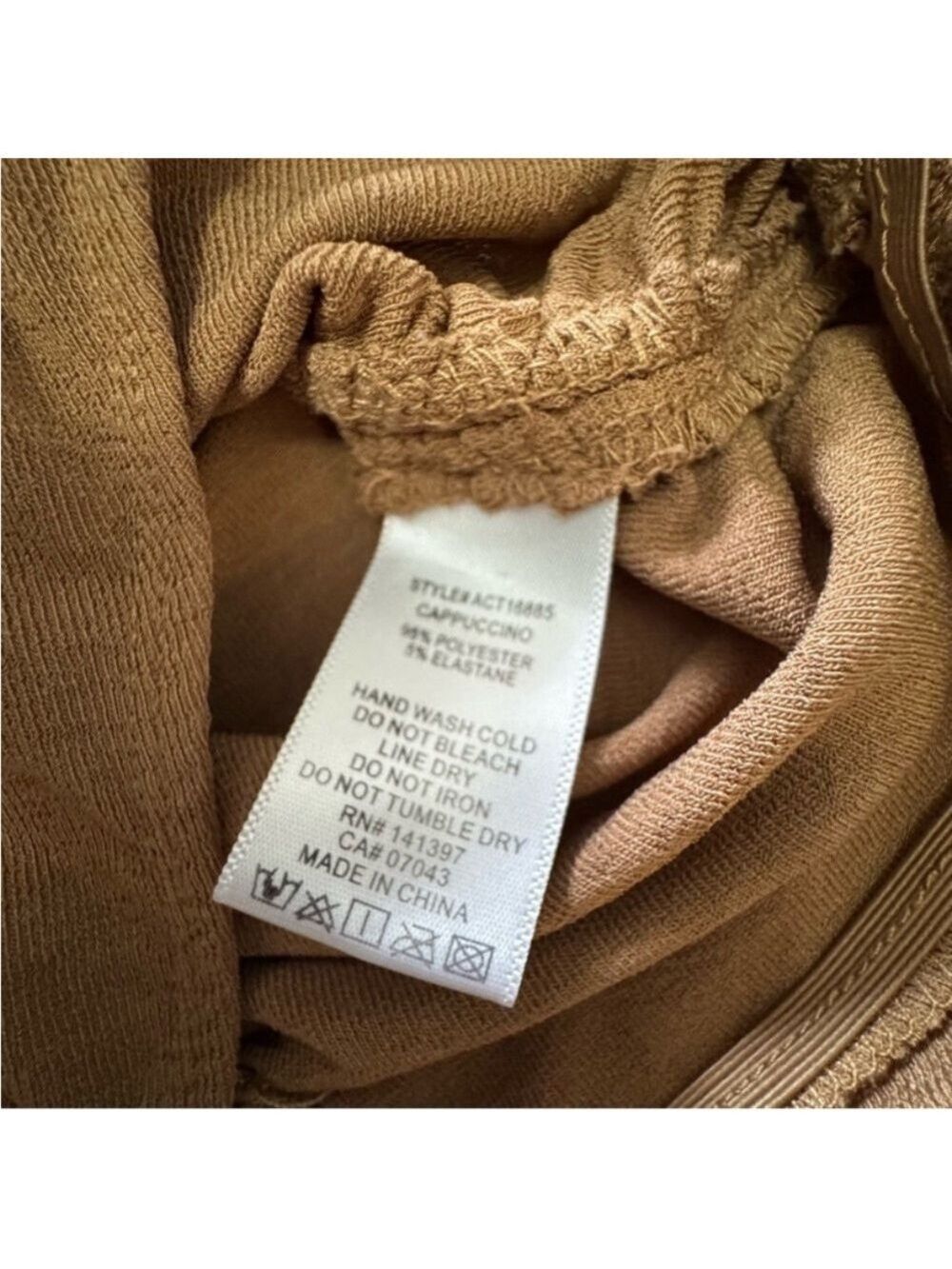 Astr Camel Long Sleeve Rushing Bodysuit XS NWT - Picture 6 of 7
